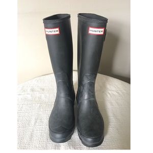 Hunter Rain Boots “Huntress”